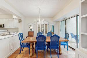 Spacious 3BR3BA Dog-Friendly Condo with Pool - Fernandina Beach Access