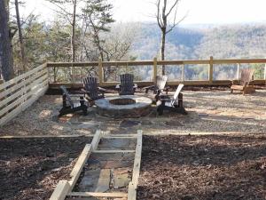 Majestic Mountaintop Escape