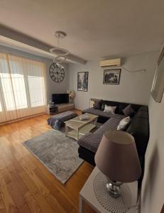 Family apartment-DiLorena