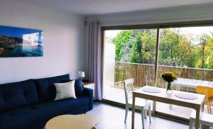 Studio moderne au calme proche vieil Antibes et mer