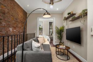 Sophisticated Stay in Vibrant Manhattan