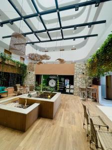 UNU Smart Pituba: piscina, academia, mercado e +