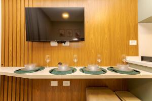 Seu Lar para toda a família, Ao lado do Mirante