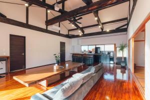 天然温泉と星空を楽しむ プライベートサウナ付き一棟貸しヴィラ