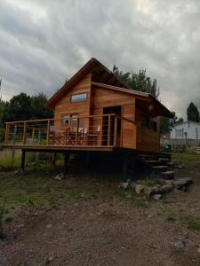 Amor Amarillo Cabaña de Montaña