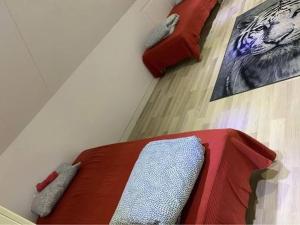 9 rooms two-story house