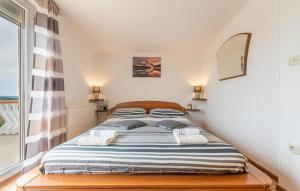 Family friendly house with a swimming pool Debeljak, Zadar - 25030