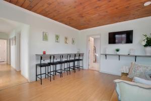 Goodland Green House