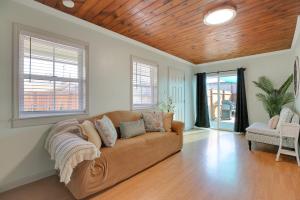 Goodland Green House