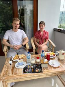 DKusuma House Sidemen