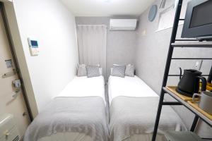 11AM out, Asakusa Base, 3F Skytree-View Rooms, Projector Mini Theater