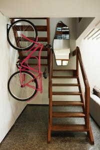 Casa Maria, 5 suítes, Amplo espaço externo