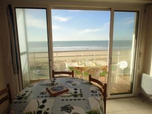 Studio confortable 4 pers, près de la plage, parking, animaux admis - FR-1-777-21