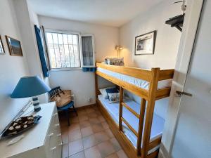 Appartement cosy 2 chambres avec WIFI et climatisation à Port Grimaud - FR-1-868-13