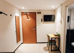 Swing & Pillows - Sentul Jalan Ipoh Kuala Lumpur