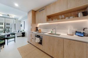 Urban Oasis Luxury Suite- Sky High Amenities