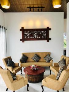Ivy Bungalow