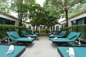 The Family Connecting Room by Tunnel