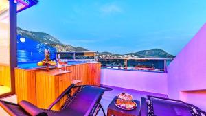 Kalkan 2 bedroom apartment with private pool