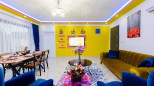 Üzümlü 1 bedroom secluded villa with private pool hot tub