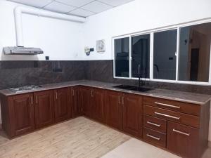 Breeze Airport Transit Villa