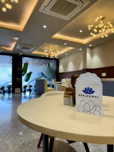 hotel neelkamal