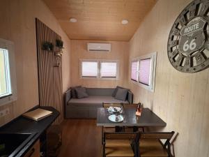 KE-Tiny- Siedlung Haus Paulchen