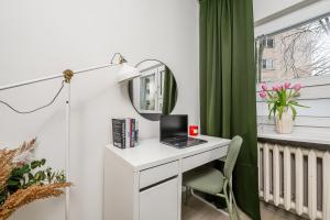 Lumina cozy 3-room apart near the metro station