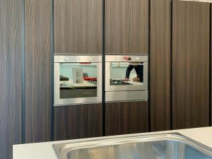 Panoramic Villa With Pool And Capri View