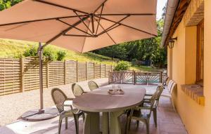 Amazing Home In Acquigny