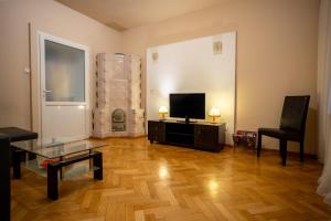 Schiller Apartment - Old Town