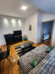 Roko Apartments 3