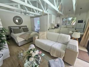 African Diamond - Date Night Suite