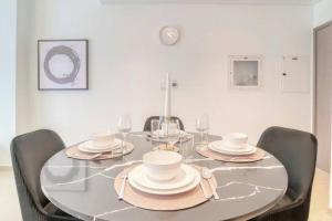 Oshima Act Two Downtown 1BR Burj Khalifa