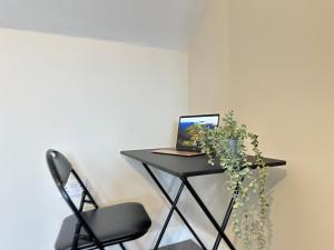 B6 Serviced Ensuite Room for Contractors & Professionals