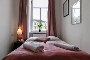 Elegant Private Rooms Close to Millennium City