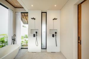 Vela Villa Pererenan Bali 2 Beds with Private Pool