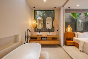 Vela Villa Pererenan Bali 2 Beds with Private Pool