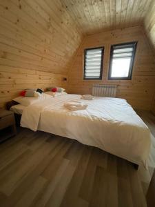 Cabana De Peste Gard