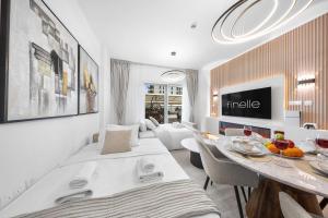 Family Friendly 2BR near Ferrari World & Yas Mall