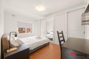 MetaWise BnB 2BR Hillsdale Family Stay Sleeps 6