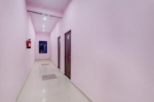 Hotel O S G Grand and Resort