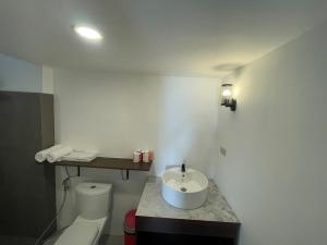 ALFA Beach Front Lodge