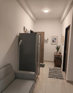 Elegant and cheap studio at condo near Jonker Street