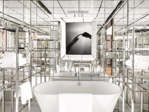 Hôtel Le Royal Monceau Raffles Paris