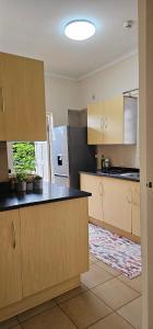 Foxhaven - Executive 3-Bed Big Garden Solar