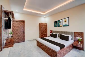 Hotel O Baba Dhaba Restaurant & Hotel