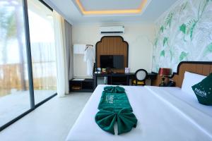 Polaris Beach Villa and Resort