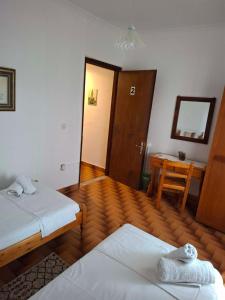 Isminis Summer House