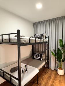 Kuching Vivacity Megamall Jazz Suite 3BR 8pax